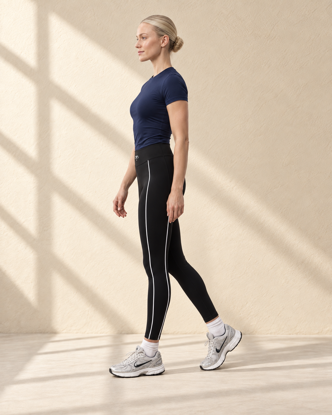 Nativ Stride Tapered Leggings